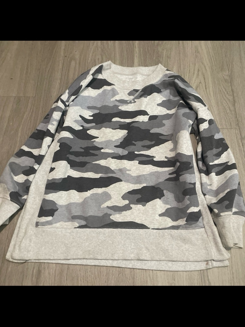 aerie Women's Gray Camo Crewneck Sweater